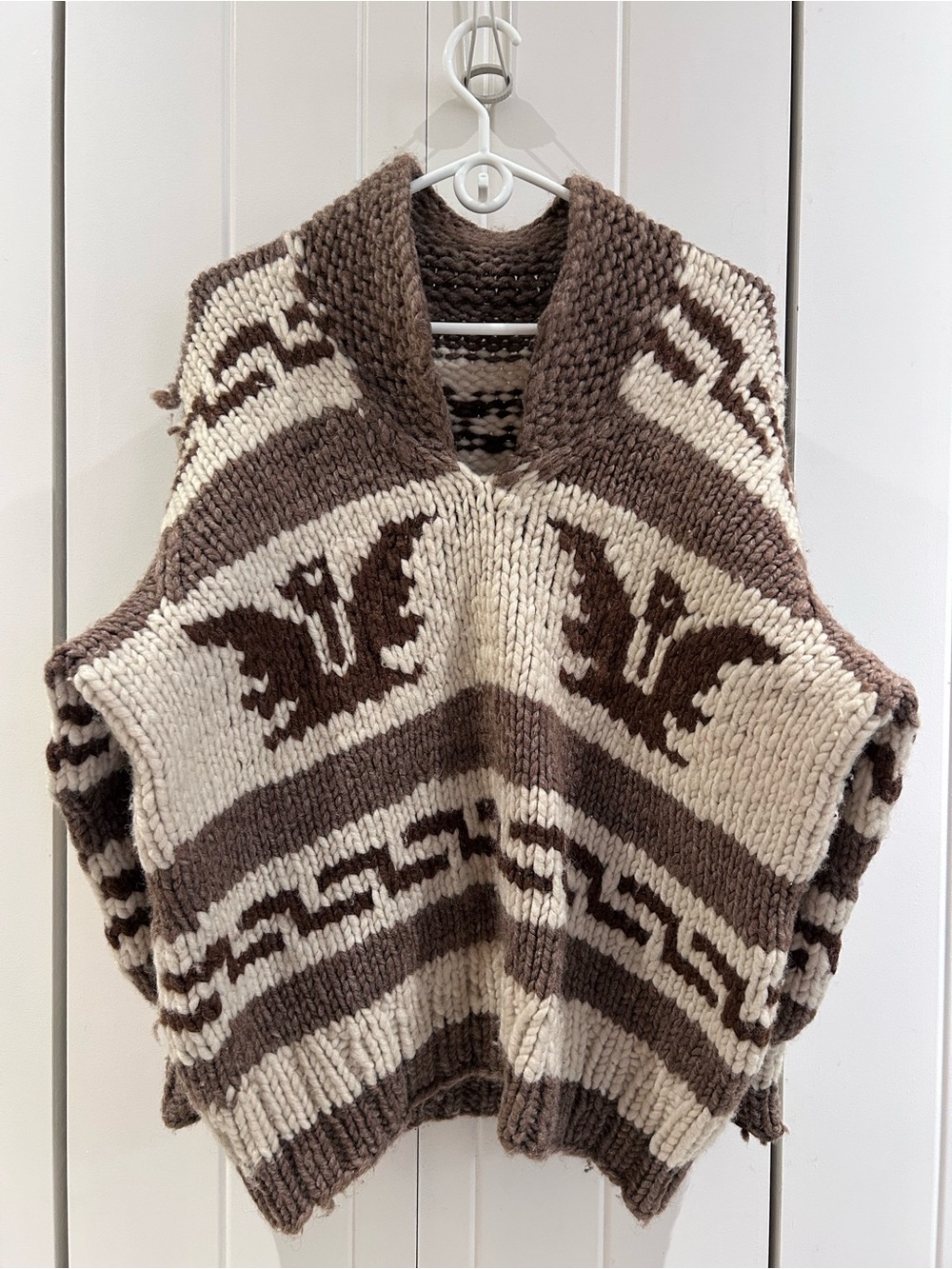 Cowichan pullover sweater